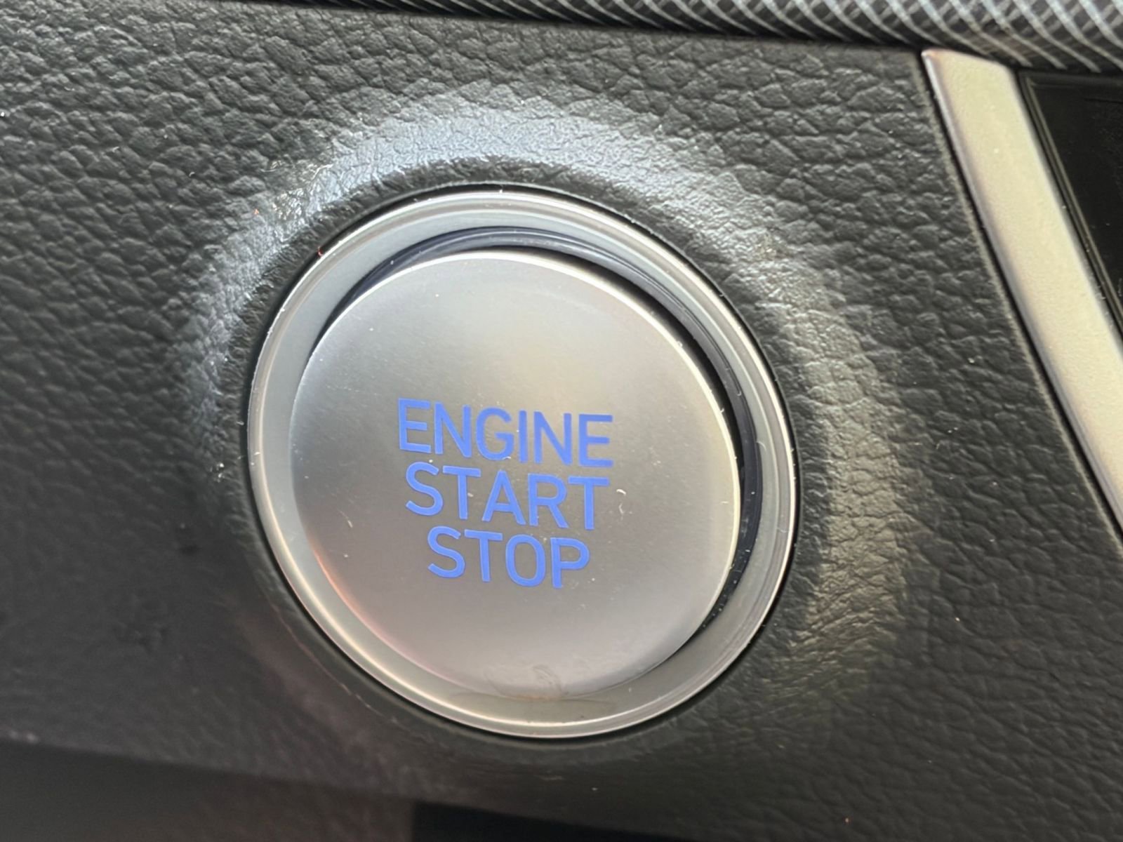 Used 2025 Hyundai Sonata SEL FWD image 18