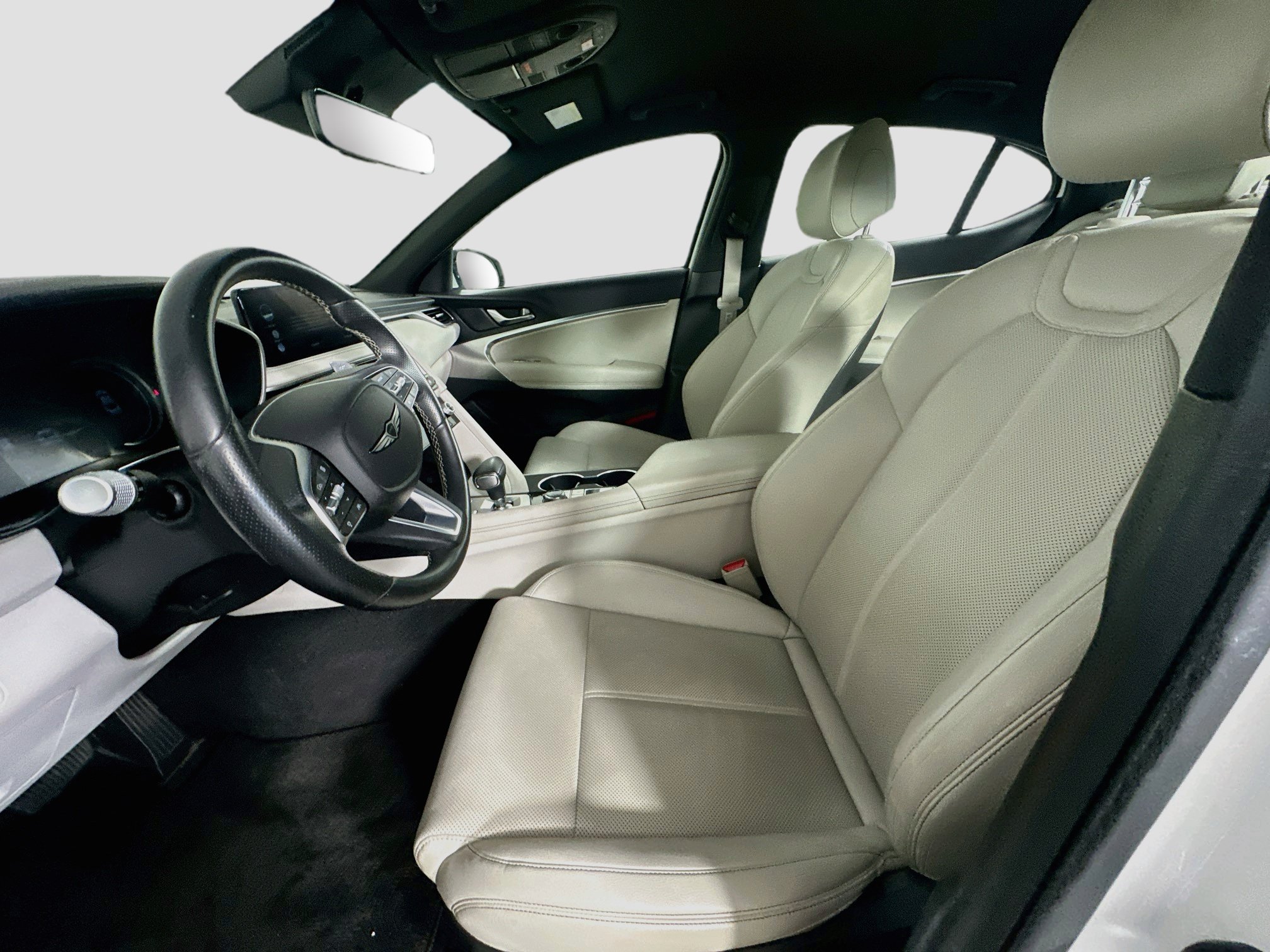 Used 2025 Genesis G70 2.5T AWD/4WD image 13