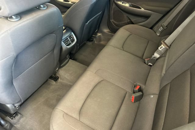 Used 2023 Chevrolet Malibu LT FWD image 14