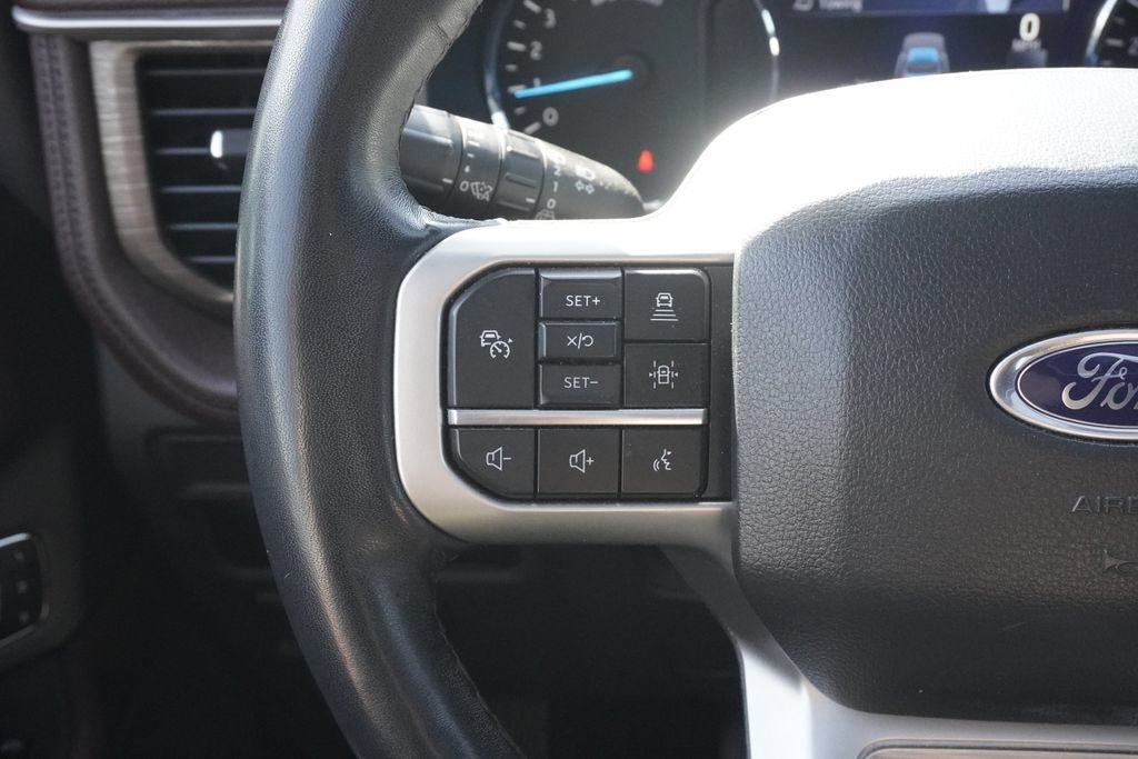 Used 2024 Ford Expedition Max Limited AWD/4WD image 12