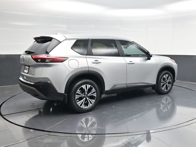 Used 2023 Nissan Rogue SV FWD image 3