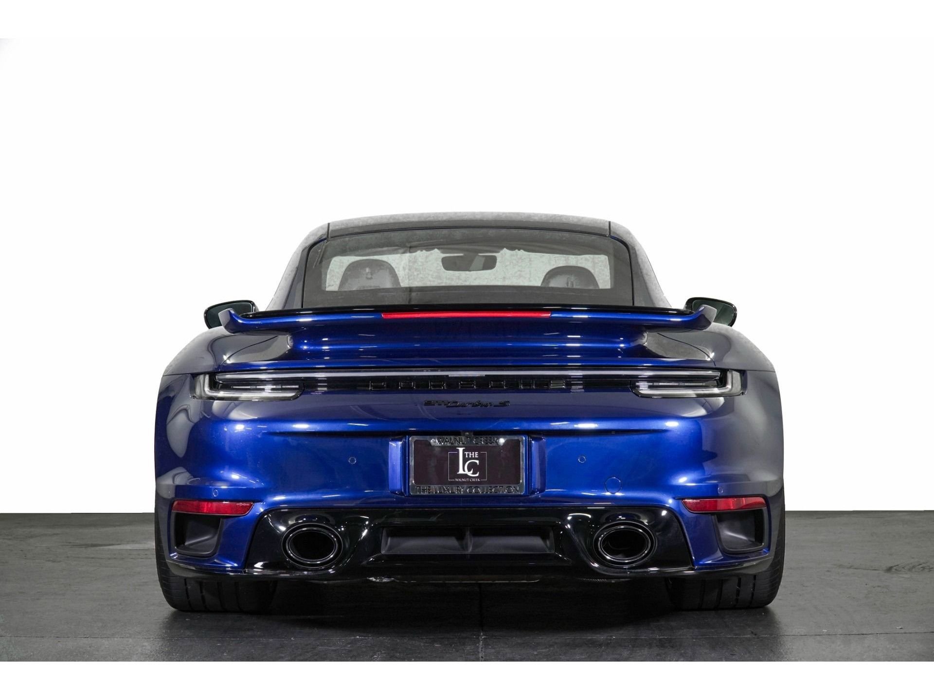Used 2022 Porsche 911 Turbo S AWD/4WD image 18