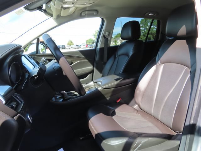 Used 2020 Buick Envision Essence AWD/4WD image 18
