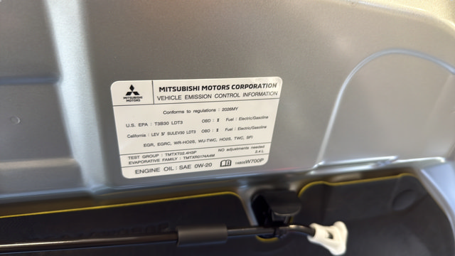 New 2026 Mitsubishi Outlander SEL AWD/4WD image 32
