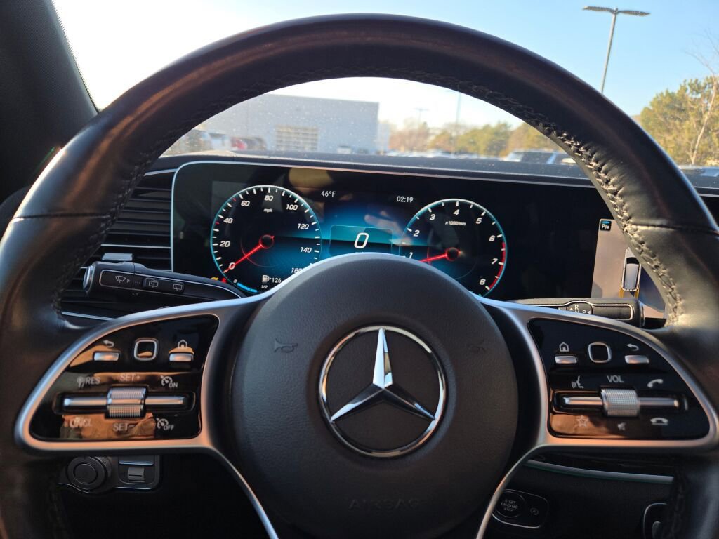 Used 2022 Mercedes-Benz GLS 450 4MATIC image 35