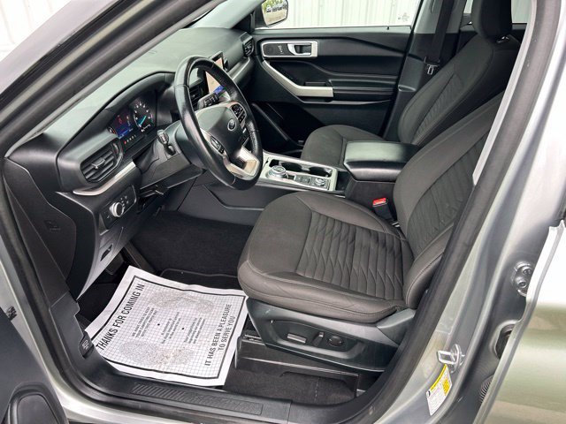Used 2021 Ford Explorer XLT AWD/4WD image 13
