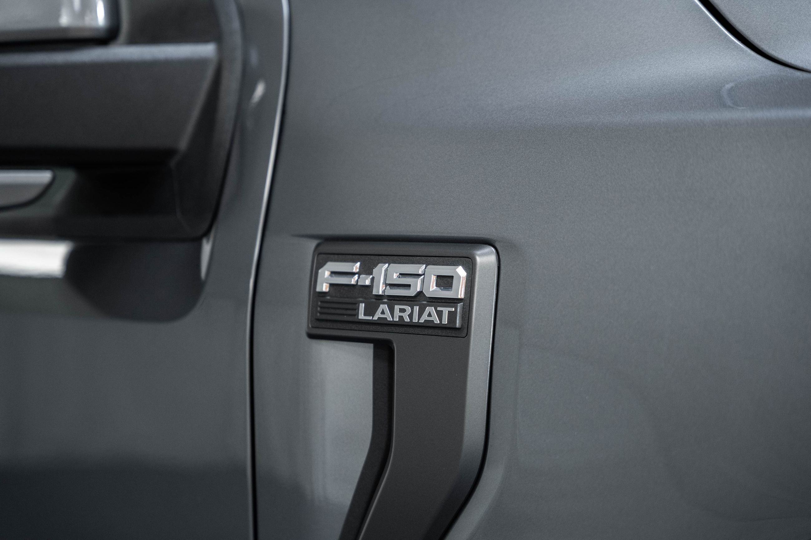 Certified 2023 Ford F150 Lariat w/ Equipment Group 502A High image 17