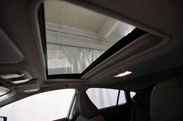 Used 2024 Subaru Crosstrek 2.0i Premium image 20