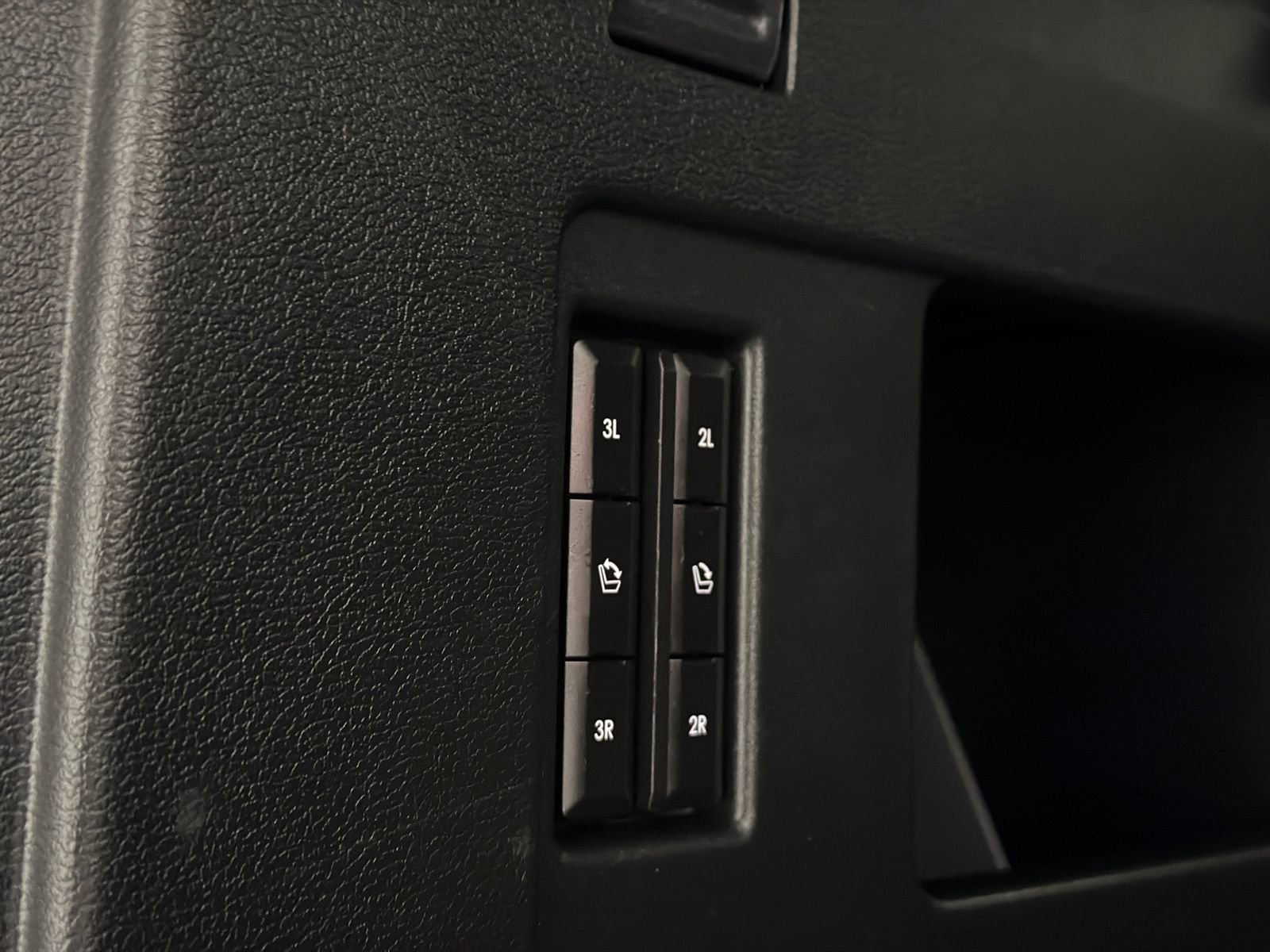 Certified 2022 Lincoln Navigator Reserve image 11