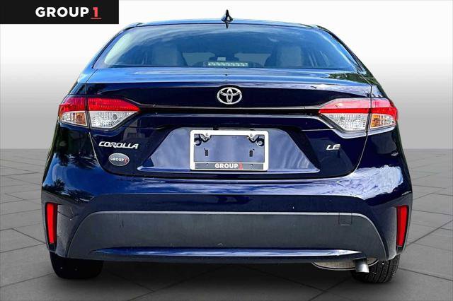 Certified 2022 Toyota Corolla LE FWD image 5