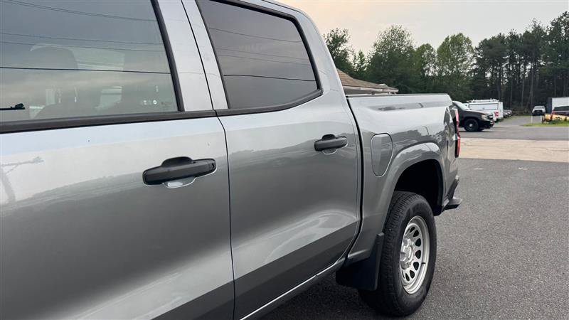 Used 2023 Chevrolet Colorado W/T RWD image 11