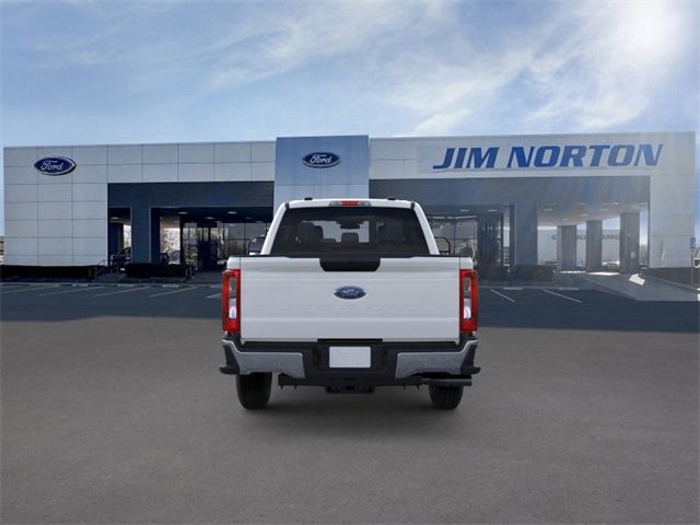 New 2026 Ford F250 XL w/ XL Chrome Package image 5