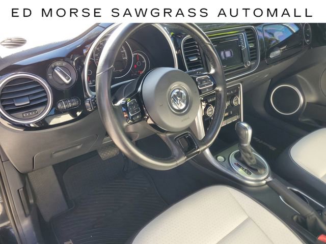 Used 2019 Volkswagen Beetle 2.0T SE image 16