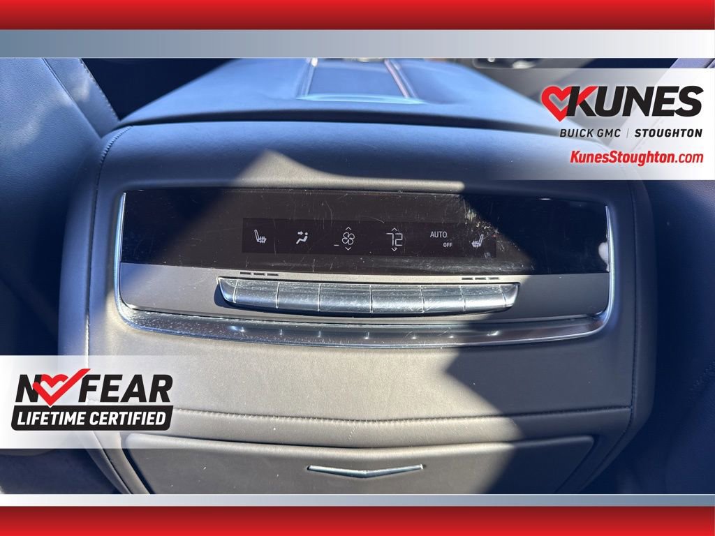 Used 2023 Cadillac Escalade Sport Platinum image 28
