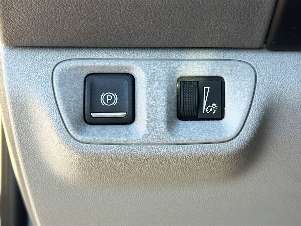 Used 2018 GMC Acadia SLE w/ Driver Alert Package I image 35