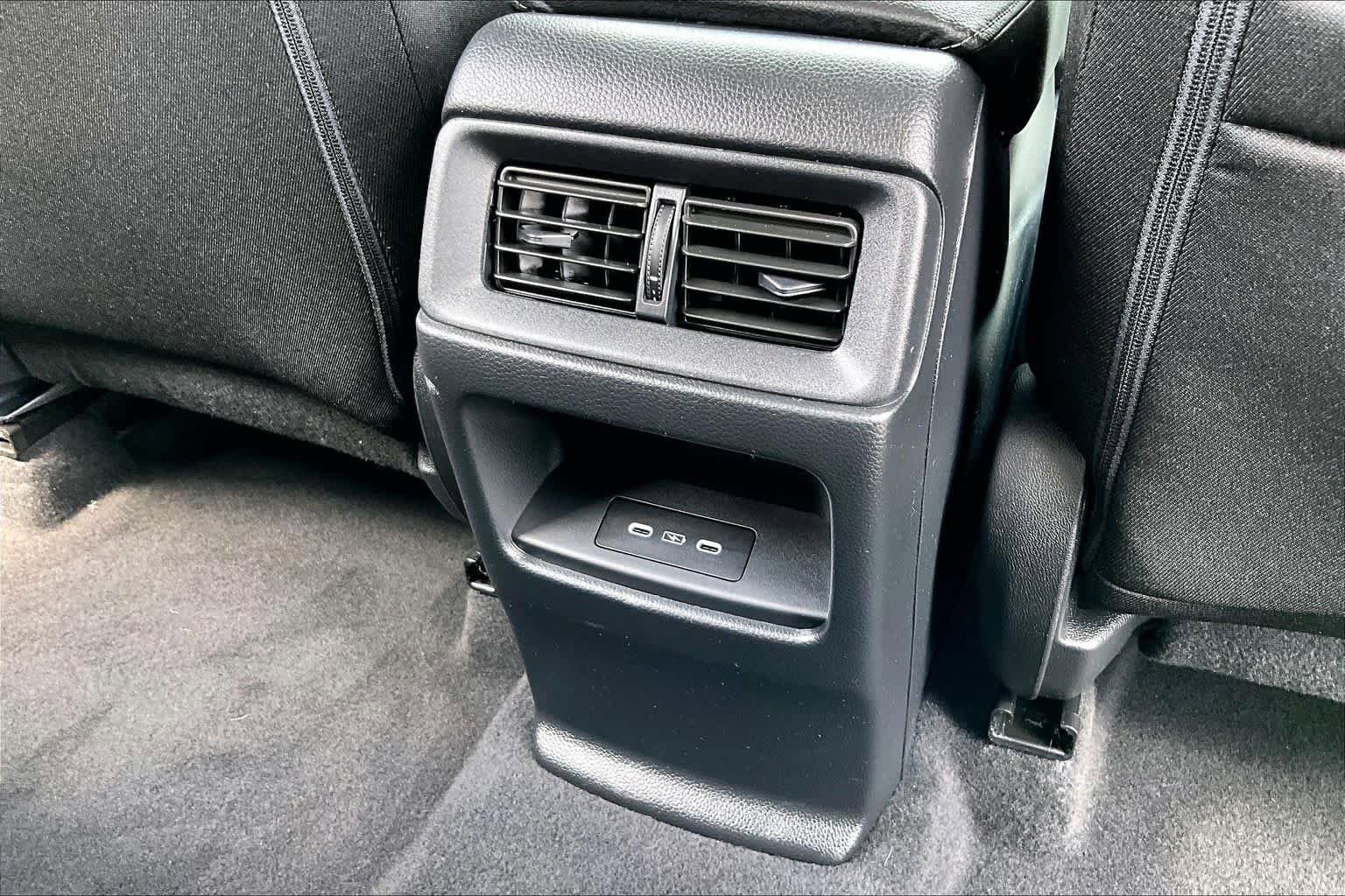 Used 2024 Honda CR-V EX image 32
