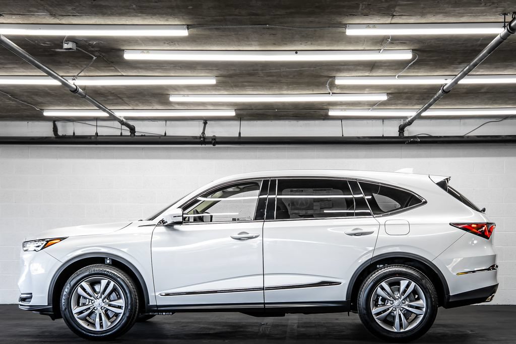 New 2026 Acura MDX FWD image 2