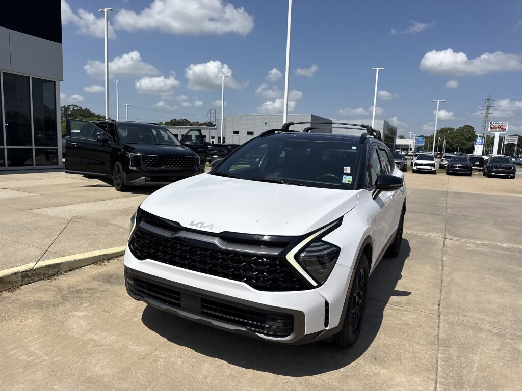 Certified 2024 Kia Sportage X-Pro AWD/4WD image 4