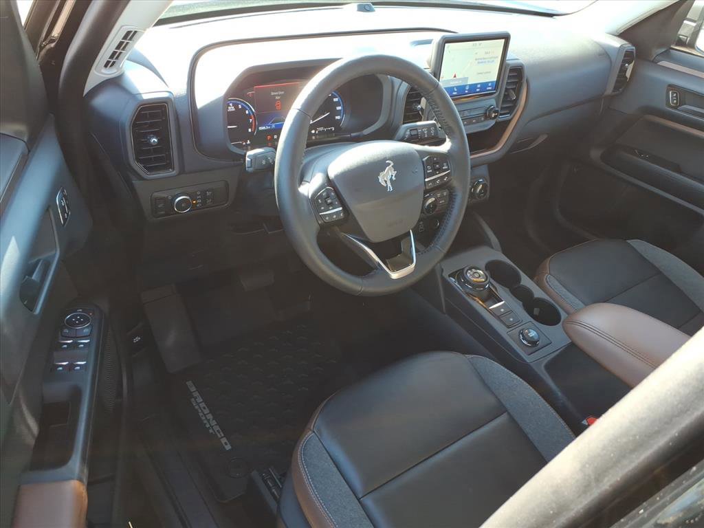 Used 2023 Ford Bronco Sport Outer Banks w/ Tech Package image 8