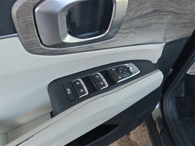 Used 2022 Kia Sorento S image 22