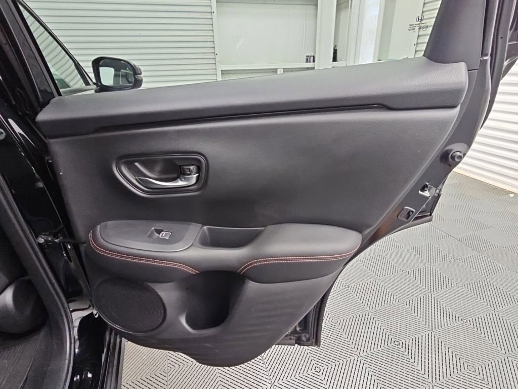 Used 2024 Honda HR-V Sport image 30