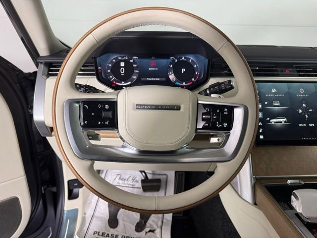 New 2026 Land Rover Range Rover SV AWD/4WD image 18
