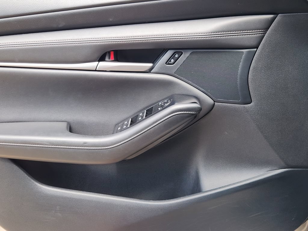 Used 2024 MAZDA MAZDA3 s FWD image 17