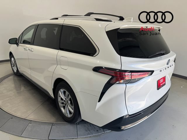 Used 2021 Toyota Sienna Limited FWD image 31