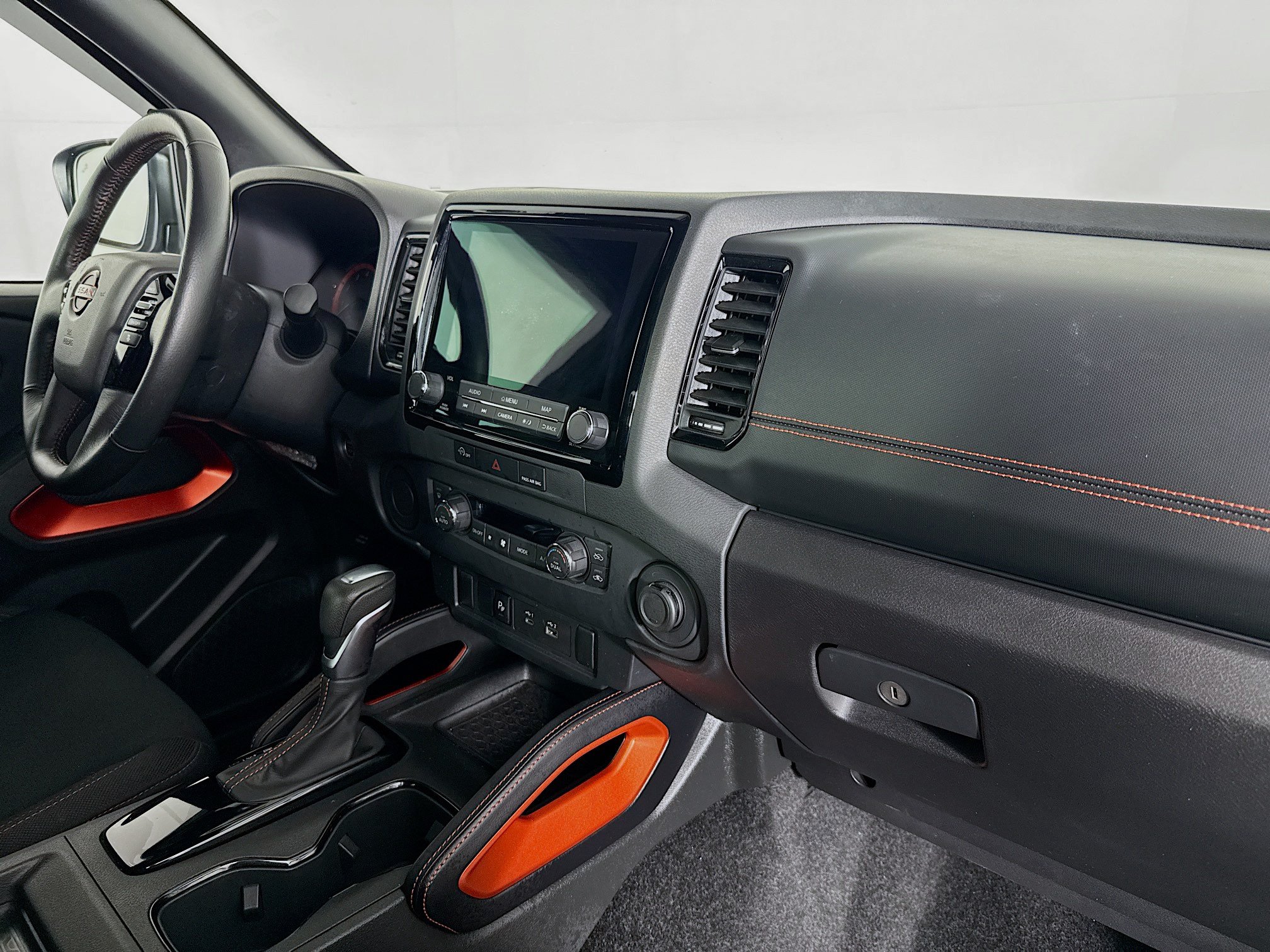 Used 2024 Nissan Frontier Pro-X w/ Technology Package RWD image 46