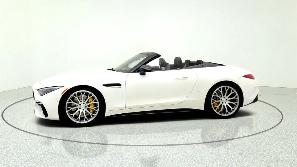 Used 2022 Mercedes-Benz SL 55 AMG 4MATIC w/ Driver Assistance Package image 8