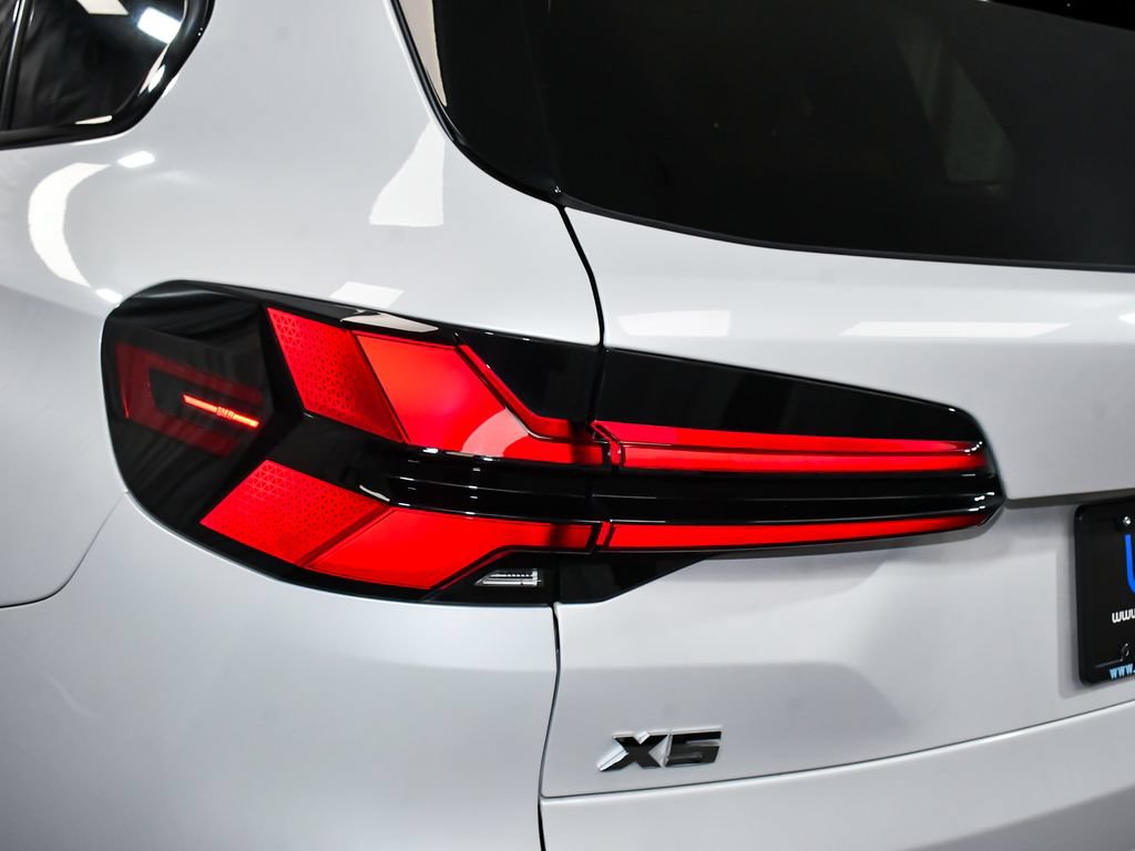 Used 2025 BMW X5 M60i w/ Executive Package AWD/4WD image 86