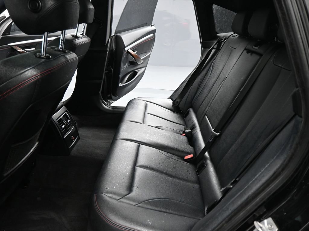 Used 2016 BMW 328i Gran Turismo xDrive image 18