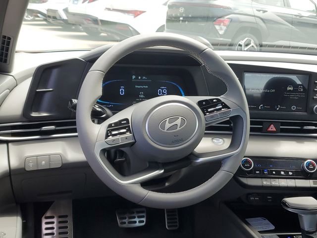 New 2026 Hyundai Elantra Sport FWD image 11
