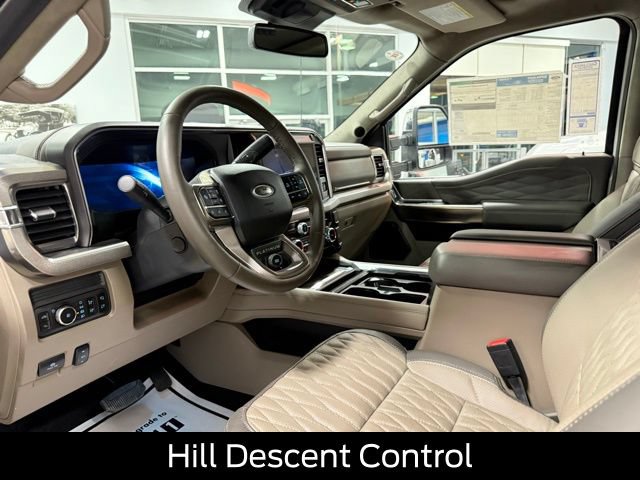 New 2026 Ford F250 Platinum w/ Platinum Plus Package AWD/4WD image 14