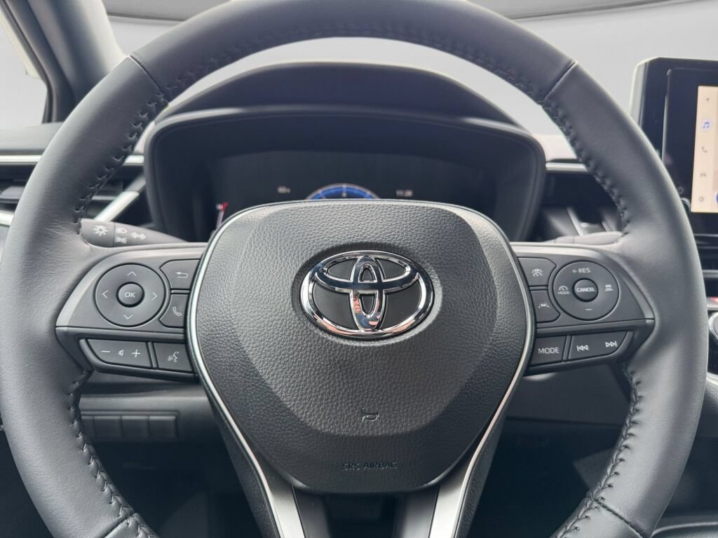 New 2026 Toyota Corolla SE FWD image 15