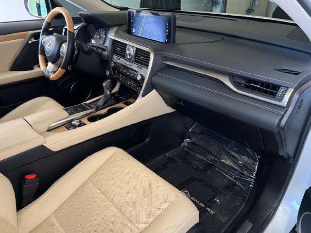 Used 2022 Lexus RX 350L FWD w/ Premium Package image 44