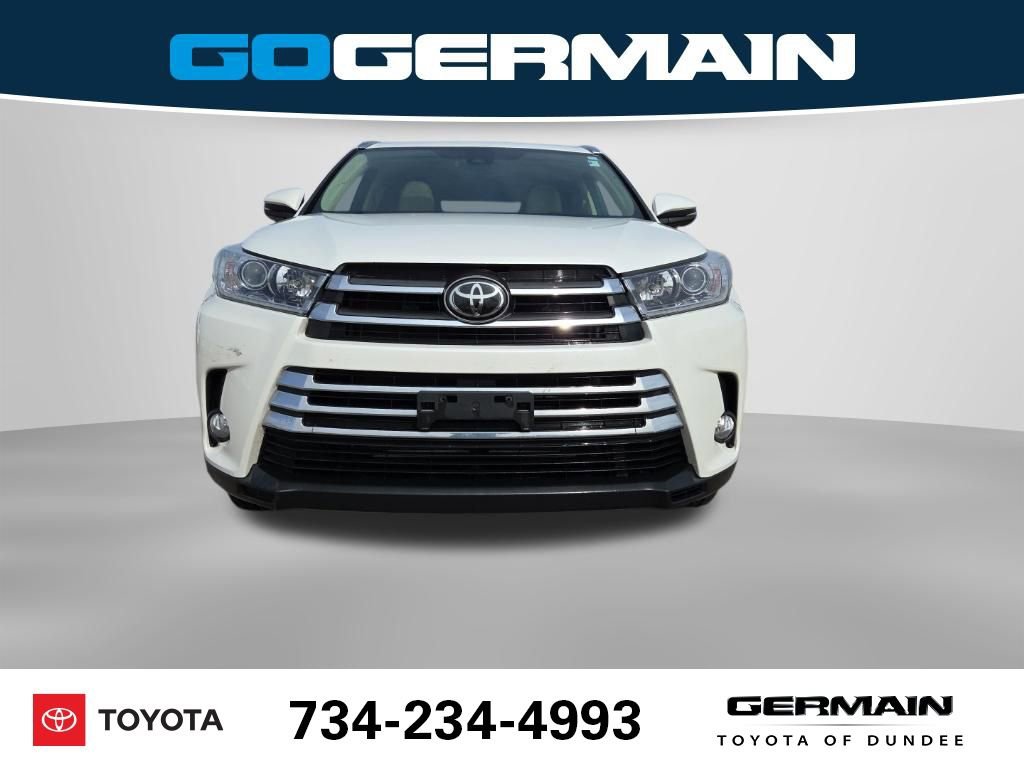 Used 2018 Toyota Highlander Limited image 3