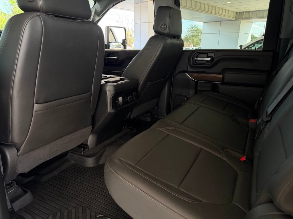 Used 2020 Chevrolet Silverado 2500 LT w/ Texas Edition AWD/4WD image 15