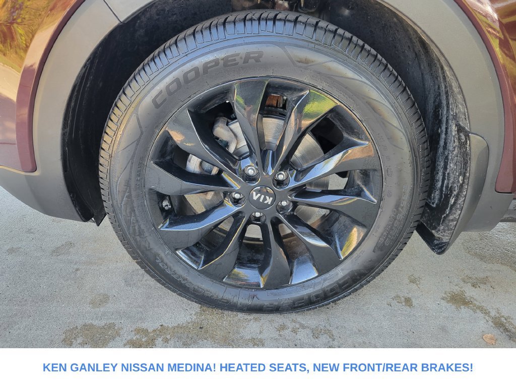Used 2019 Kia Sorento S AWD/4WD image 18