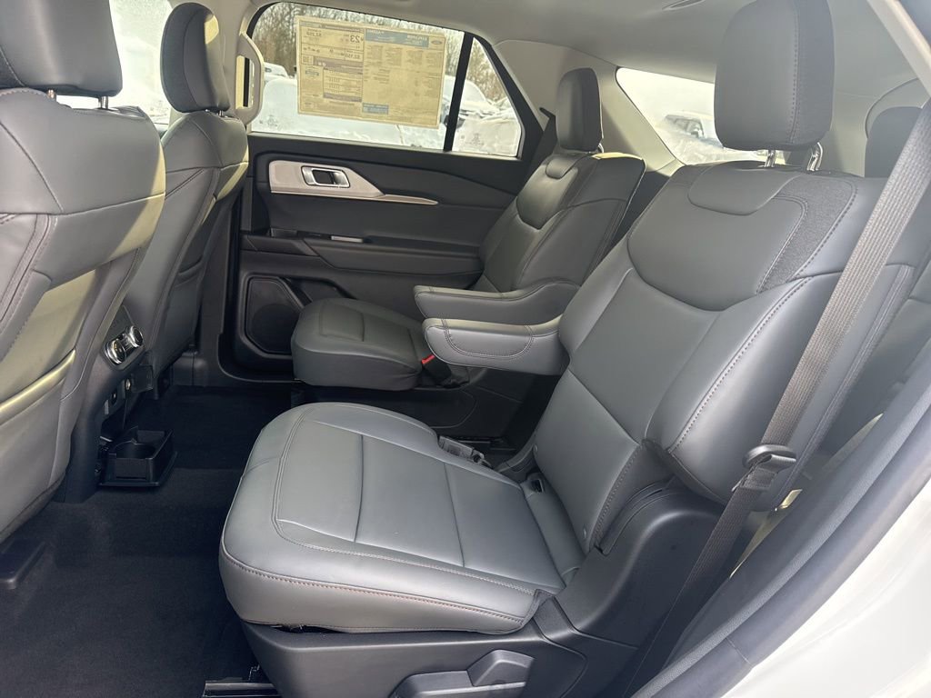 New 2026 Ford Explorer Active w/ Active Comfort Package image 34