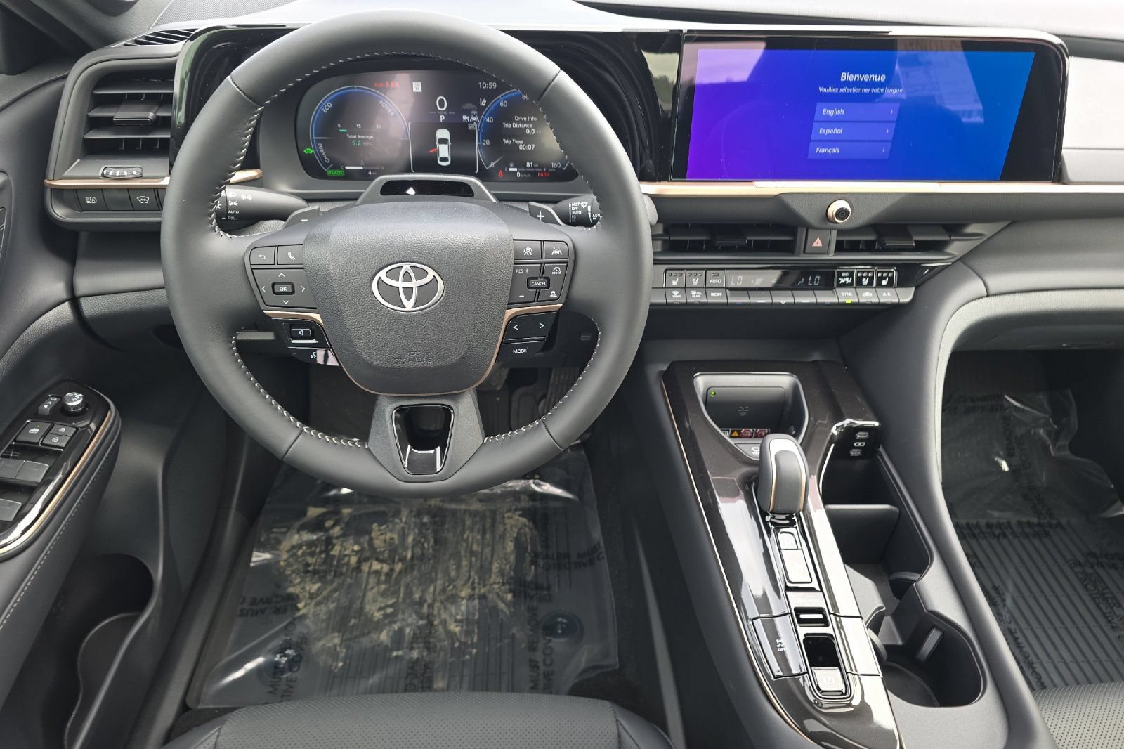 New 2026 Toyota Crown Platinum AWD/4WD image 11