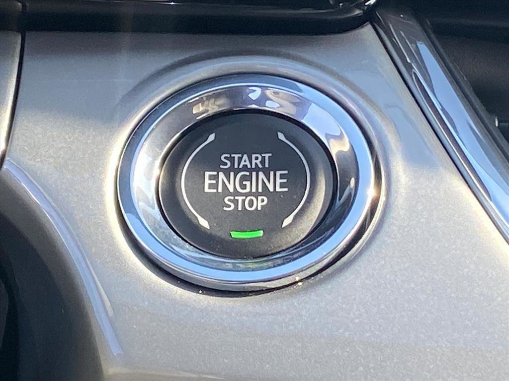 New 2026 Chevrolet Trax LT w/ Driver Confidence Package image 17