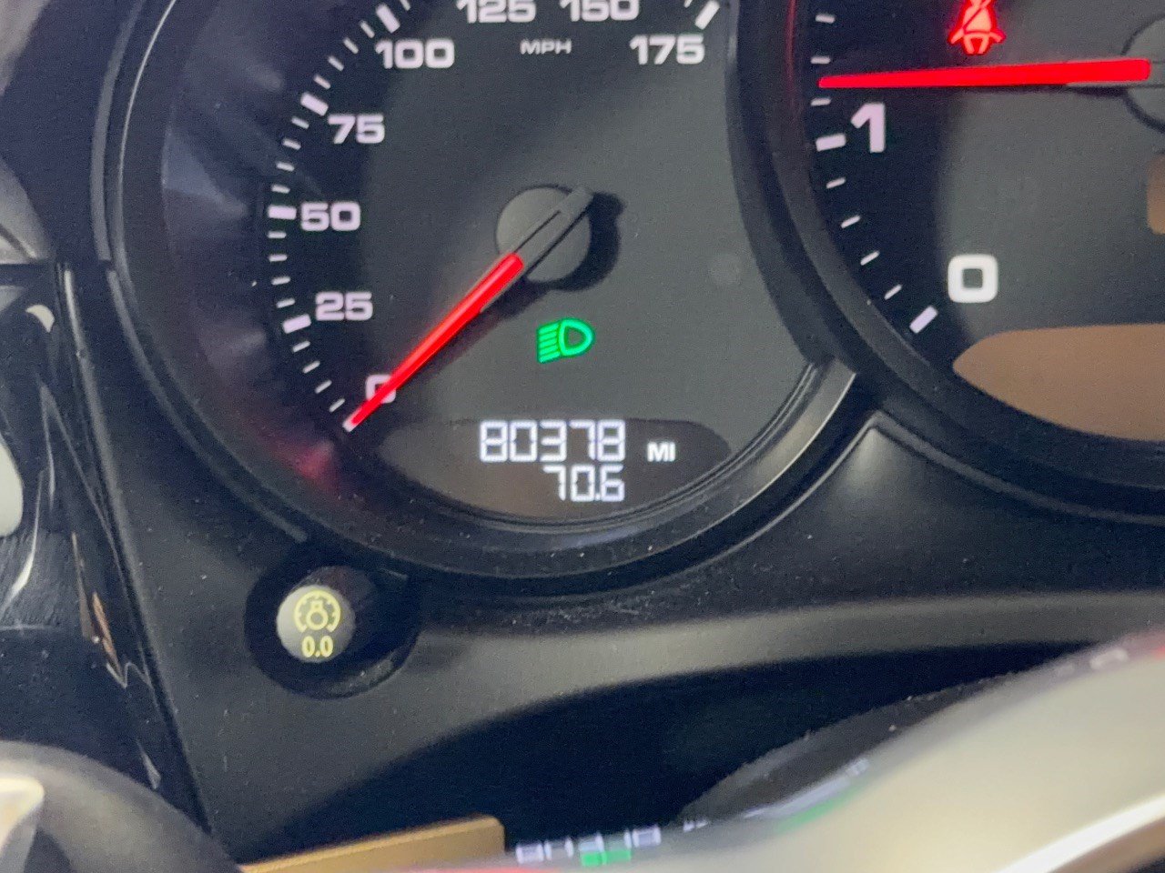Used 2018 Porsche Macan AWD/4WD image 26