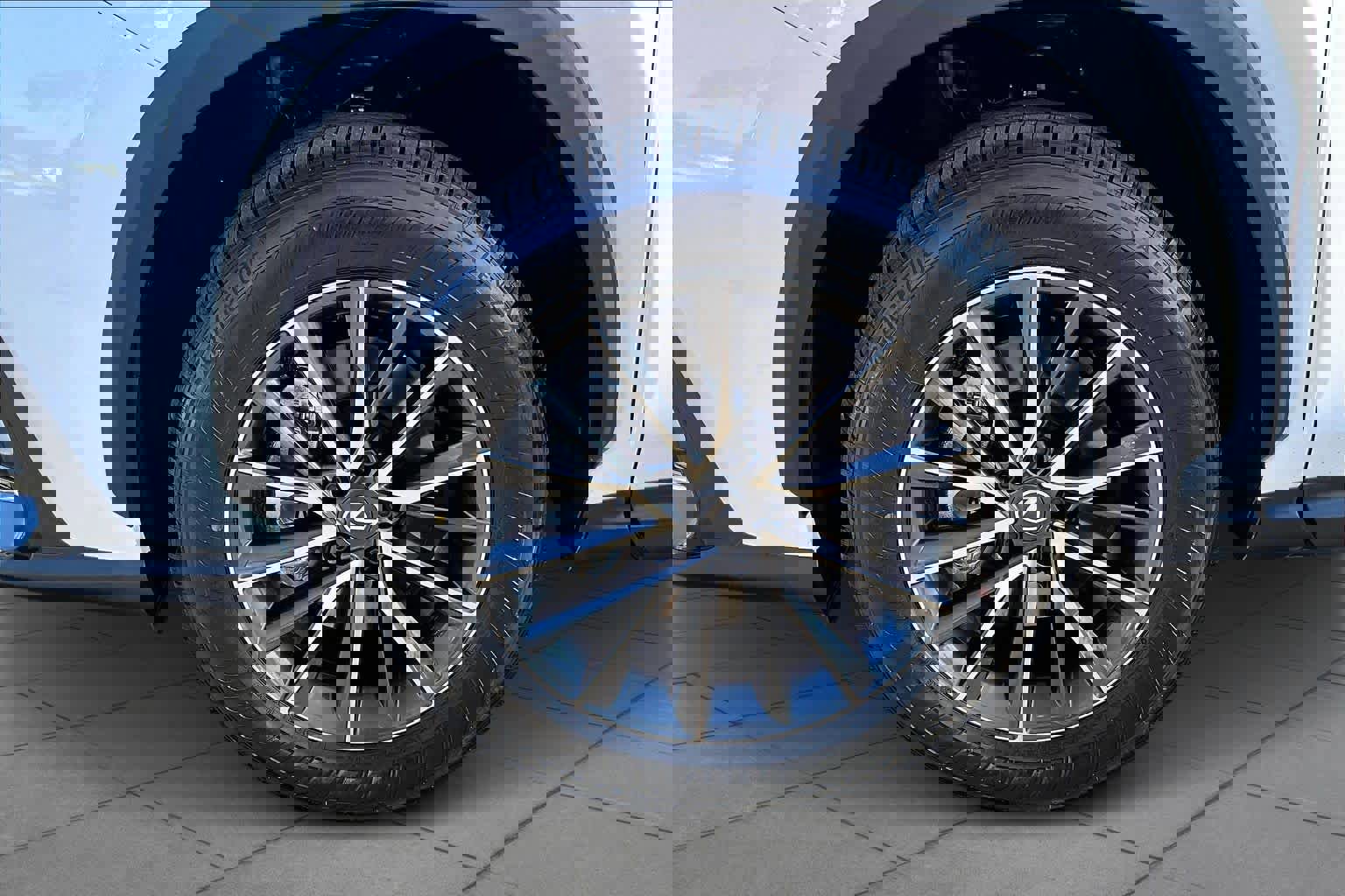 Used 2026 Lexus NX 350 AWD image 10