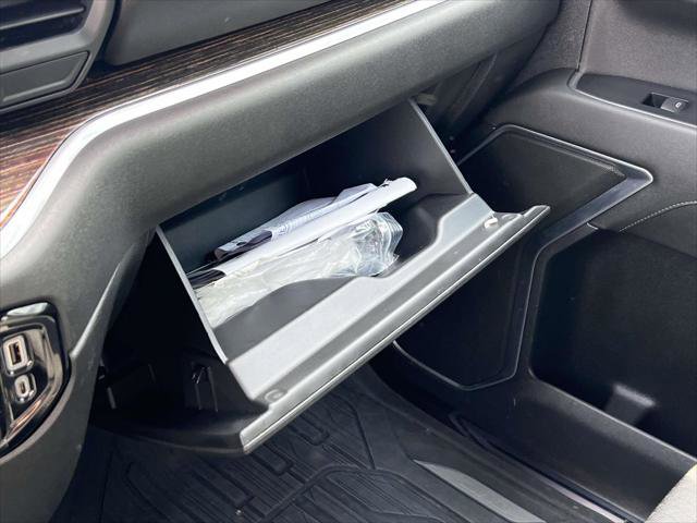 Used 2022 GMC Sierra 1500 Elevation w/ LPO, Elevation Black Package image 36