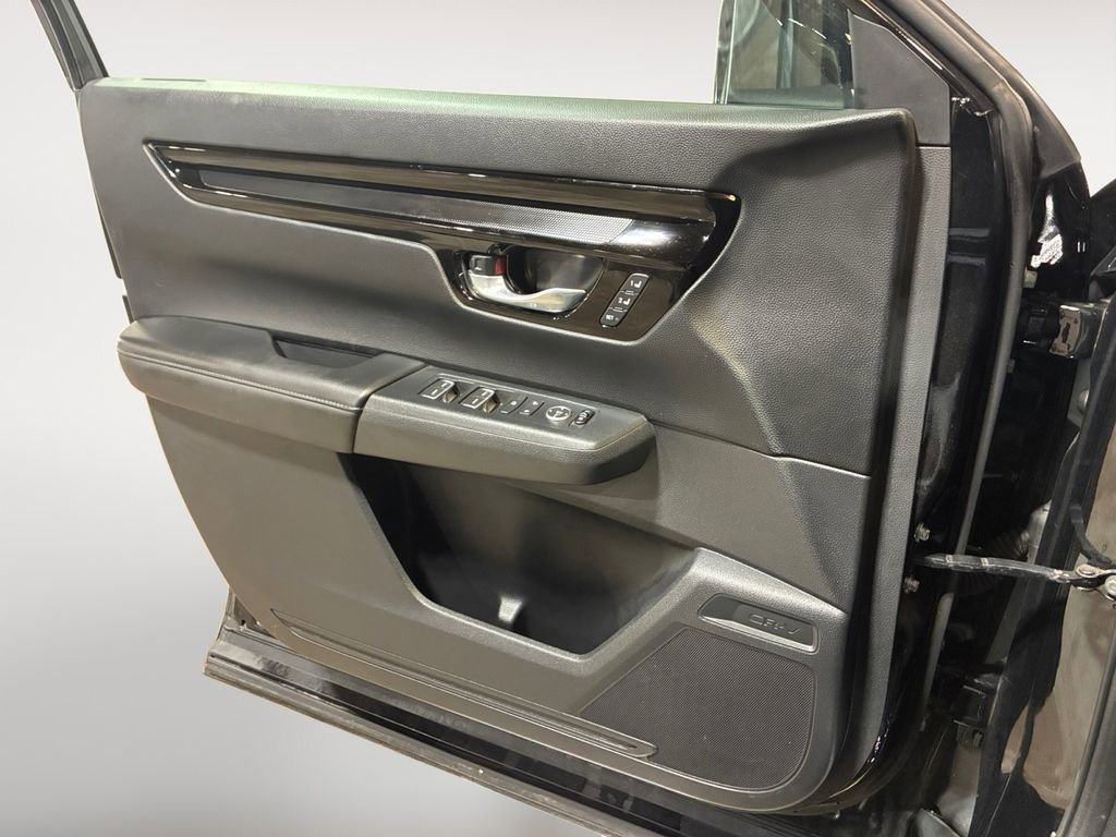 Used 2025 Honda CR-V EX-L image 26