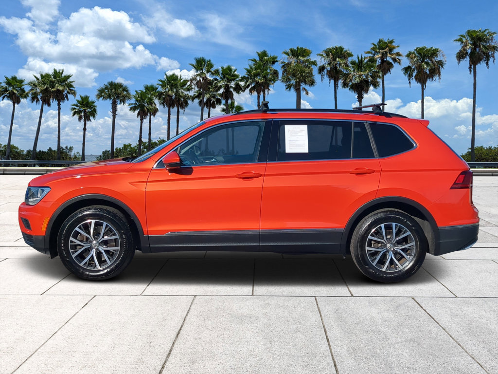 Used 2018 Volkswagen Tiguan SE w/ Panoramic Sunroof Package FWD image 7