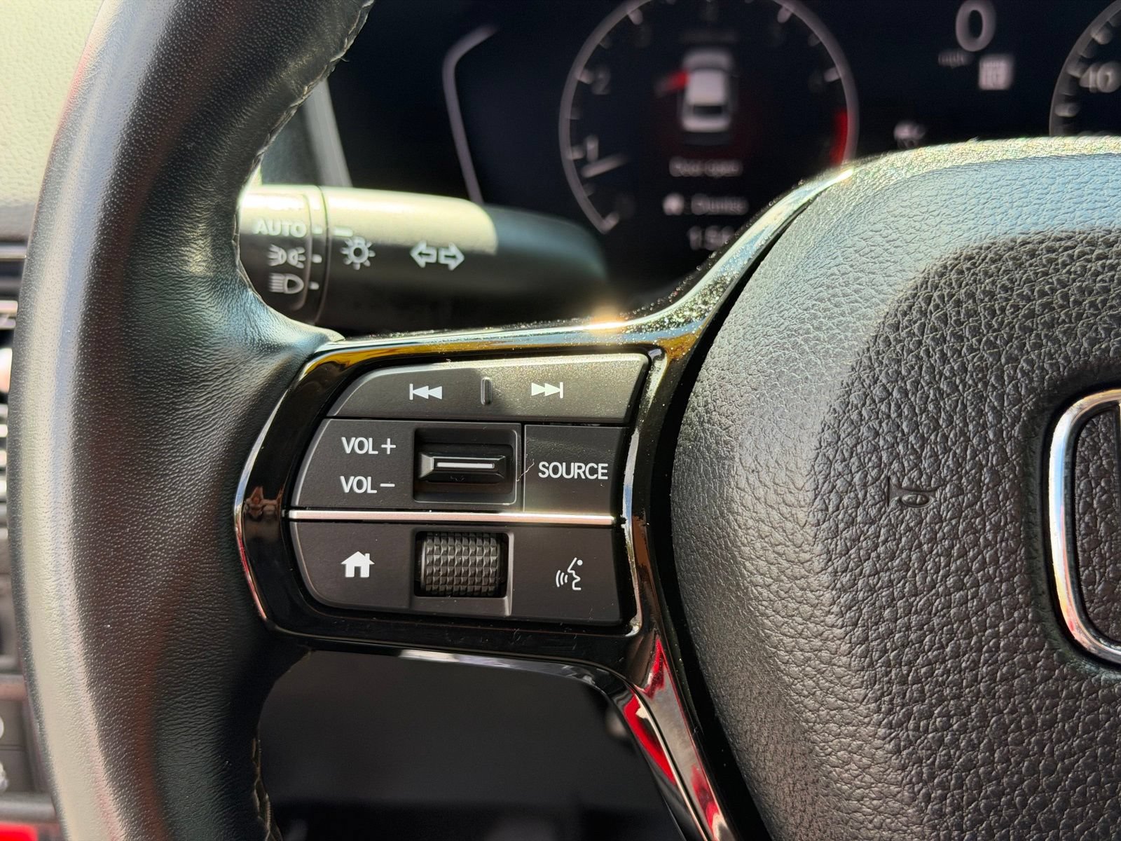Used 2022 Honda Civic EX image 17