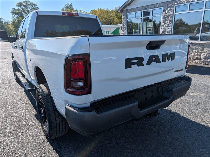 Used 2025 RAM 2500 Tradesman w/ Bed Convenience Group AWD/4WD image 5