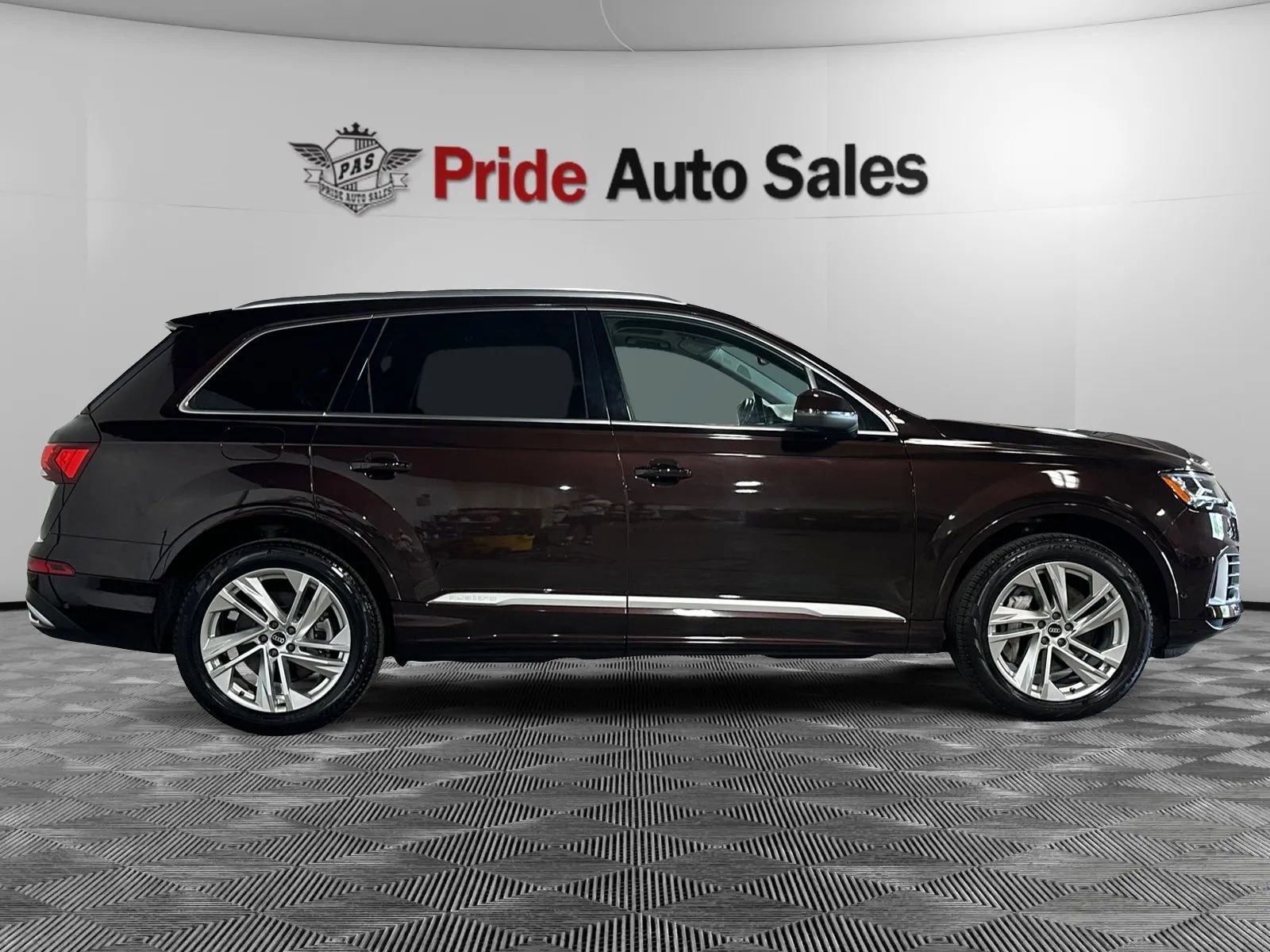 Used 2021 Audi Q7 3.0T Premium Plus AWD/4WD image 9